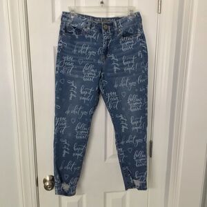 Copperfield Women’s High Rise Ankle Skinny Jeans Script Print Size 6